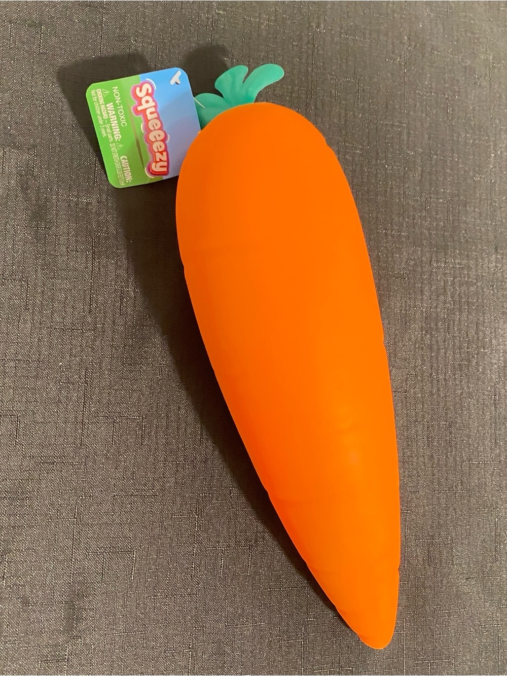 Viral Squishy Carrott NWT. Squeeezy TikTok famous Carrott. Sensory fidget bright